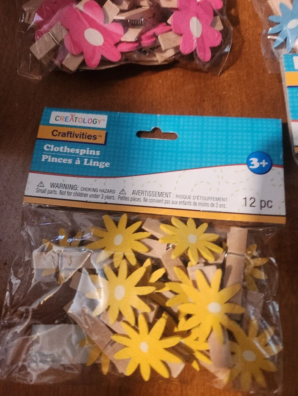 Floral Clothespin Clips - Assorted Pink, Blue, Yellow
